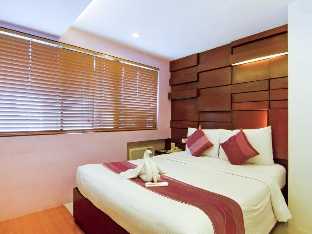 Acl Suites Quezon City Eksteriør billede