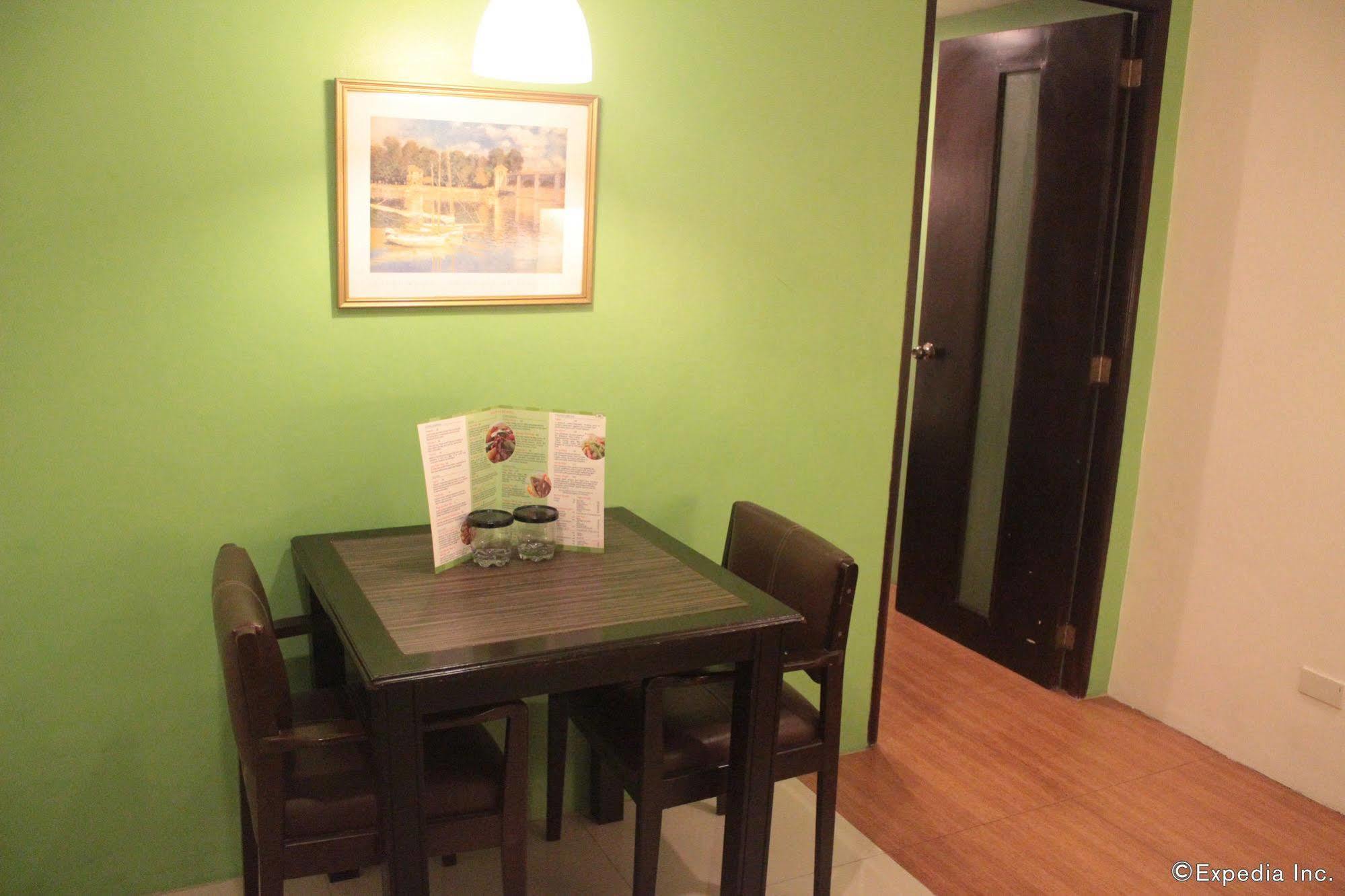 Acl Suites Quezon City Eksteriør billede